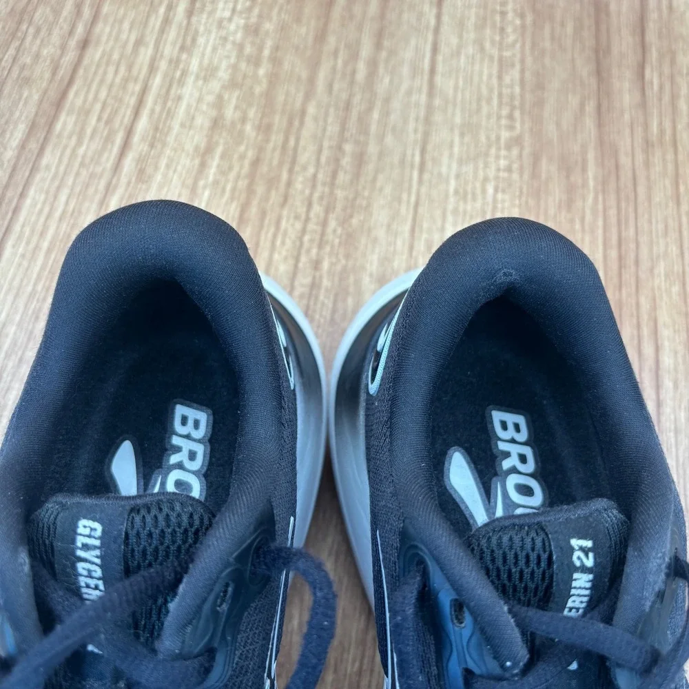 Brooks Glycerin 21 Running Shoes Womens 7 Wide Black White 1204081D090